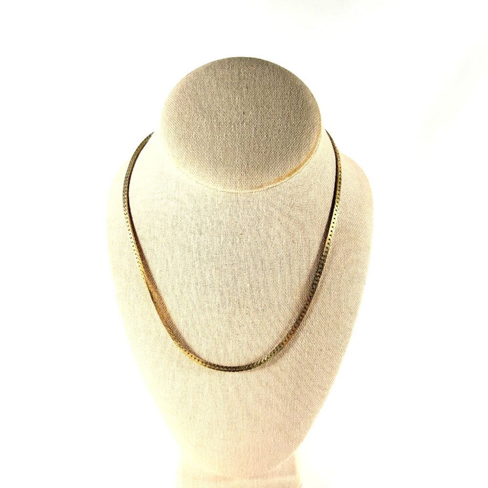 GOLD TONE, 18 INCH, SERPENTINE LINK NECKLACE BY “MEDICI” WITH TAG